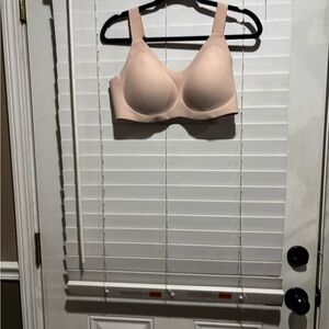 VertVie Women's Cream Bra